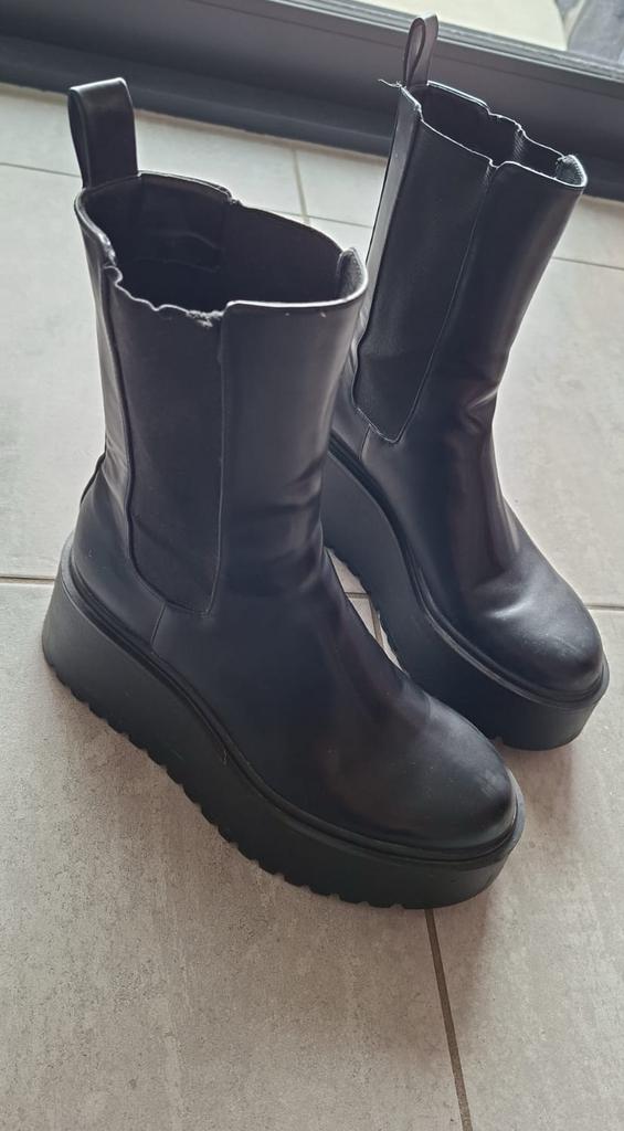 Bottines en cuir pour femmes Pull & Bear taille 38, Enlèvement, Comme neuf