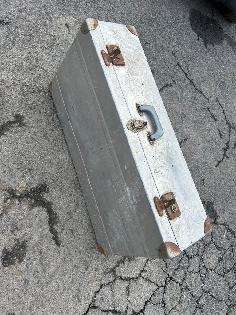 grande valise aluminium 1950, Ophalen, Gebruikt