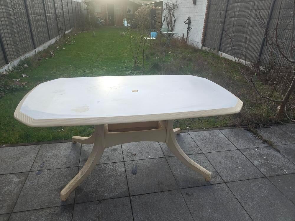 Terrastafel ovaal kunststof, Tuin en Terras, Ophalen, Gebruikt, Ovaal, Kunststof