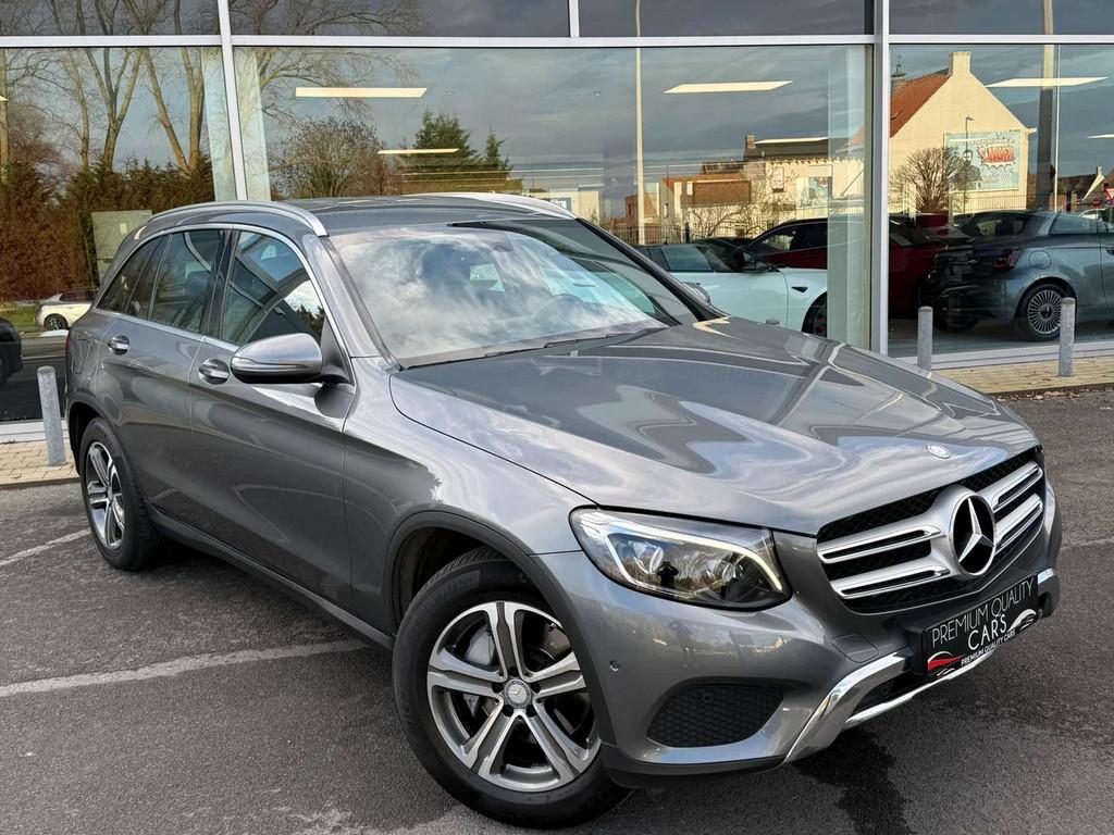 Mercedes-Benz GLC 250 4MATIC / TREKHAAK / ZETELVERWARMING /, Automaat, https://public.car-pass.be/vhr/d3fa041d-6852-4d16-8bf6-9385812f9f56