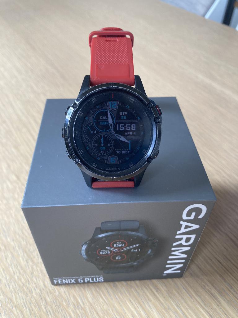 Fenix 5 Plus, Étanche, Garmin, Enlèvement, Utilisé