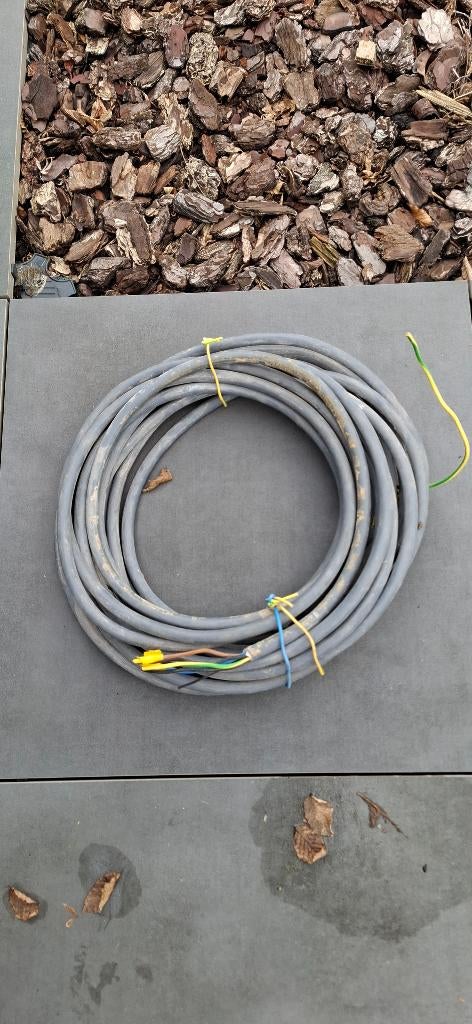 Kabel XVB grijs 5G4 en preflex buis 25 mm, Ophalen, Gebruikt, Kabel of Snoer
