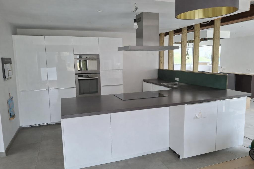 Cuisine, Maison & Meubles, Cuisine | Cuisines complètes, Utilisé, Cuisine d'angle, Blanc, Enlèvement