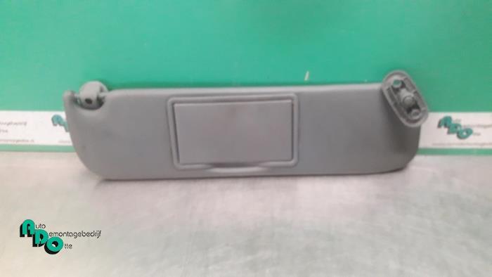 Zonneklep van een Renault Megane (Megane 96-), Auto-onderdelen, Interieur en Bekleding, Gebruikt, -, Renault, -