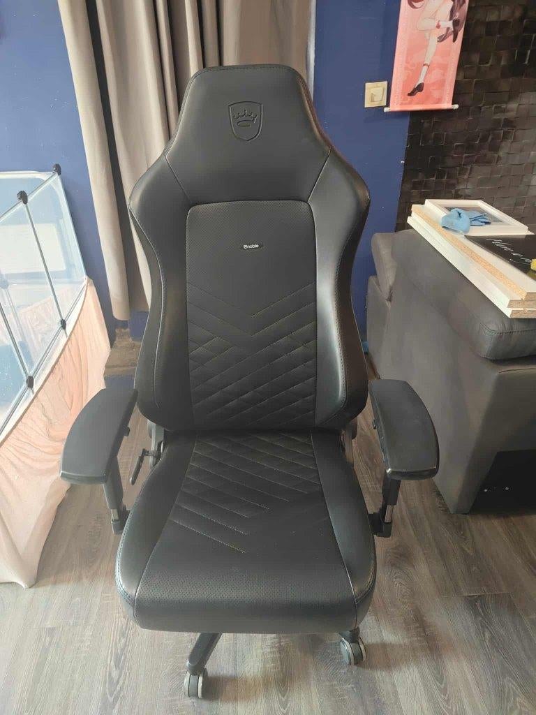 NobleChair  black edition Hero cuir, Ophalen, Zwart, Zo goed als nieuw, Gaming bureaustoel
