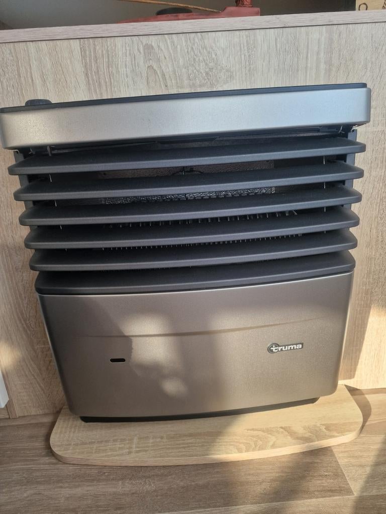 Gaskachel.   VERKOCHT, Ophalen, Gaskachel