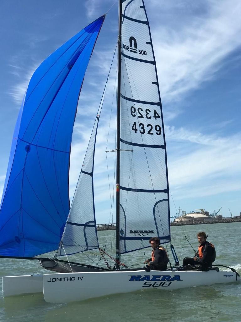 Catamaran nacra 500 sport, Sports nautiques & Bateaux, Enlèvement, Utilisé