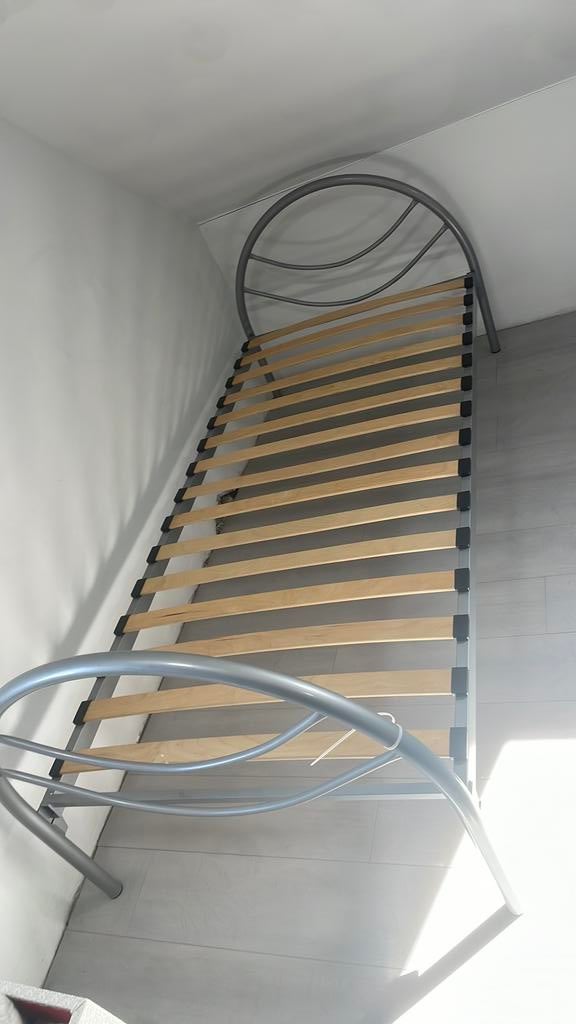 Bed 80x200, Huis en Inrichting, Slaapkamer | Bedden, Ophalen