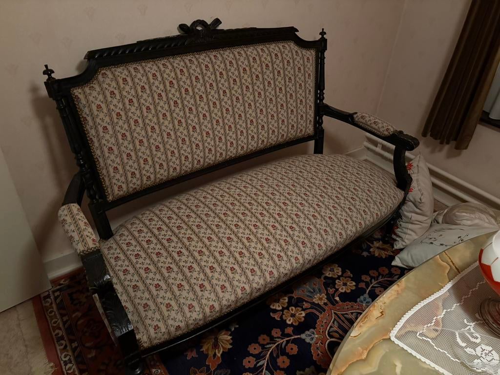 Antieke salon bank en 4 stoelen, Ophalen