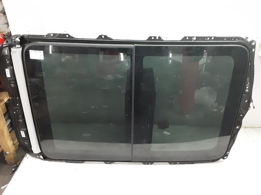 TOIT OUVRANT Golf VII Variant (AUVV) (5G9877041C), Autos : Pièces & Accessoires, Volkswagen, Mevr. I. Hauben, Utilisé, Rue de l'Espoir 34 34
4030  GRIVEGNÉE, BE