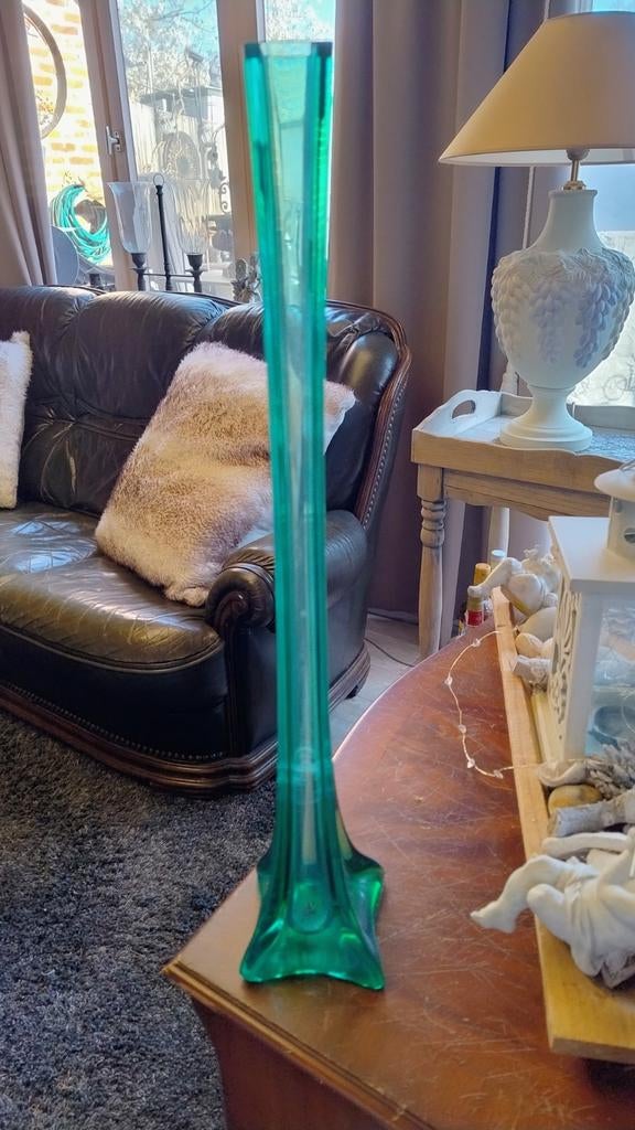 Groene jaren 70 bloemen vaas, Ophalen