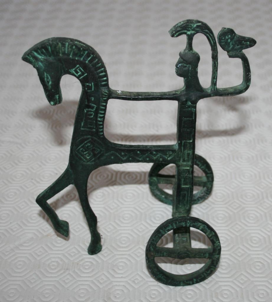 Chariot grec vintage en laiton/bronzeguerrier, Antiek en Kunst, Antiek | Vazen, Ophalen