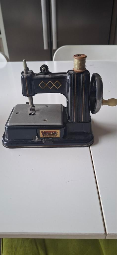 Machine à coudre Vulcan, Antiquités & Art, Enlèvement ou Envoi