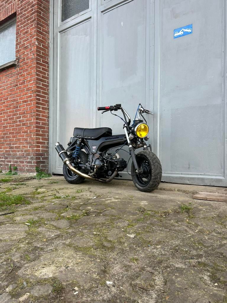 Iemand ruilen dax a klasse 50cc, Fietsen en Brommers, Brommers | Honda, Ophalen