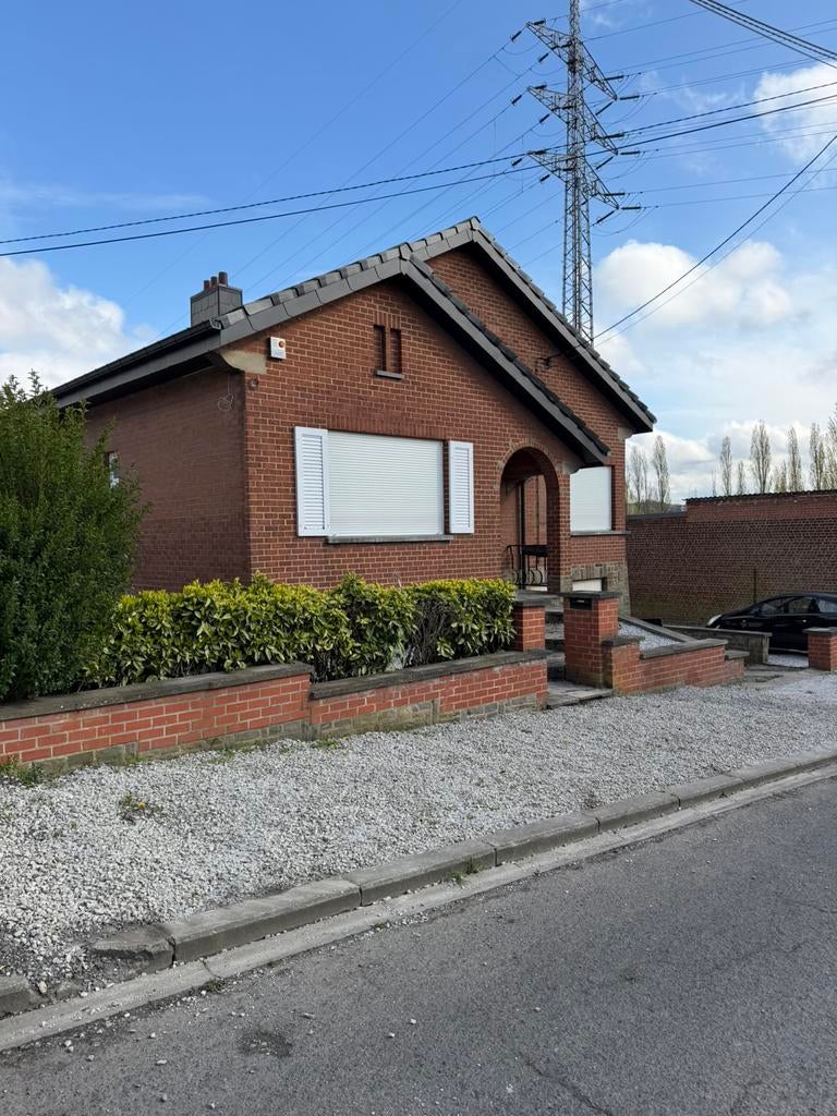 À LOUER – Villa 4 façades à Montignies-sur-Sambre, Immo, Maisons à louer, Charleroi, Maison individuelle, En direct du propriétaire
