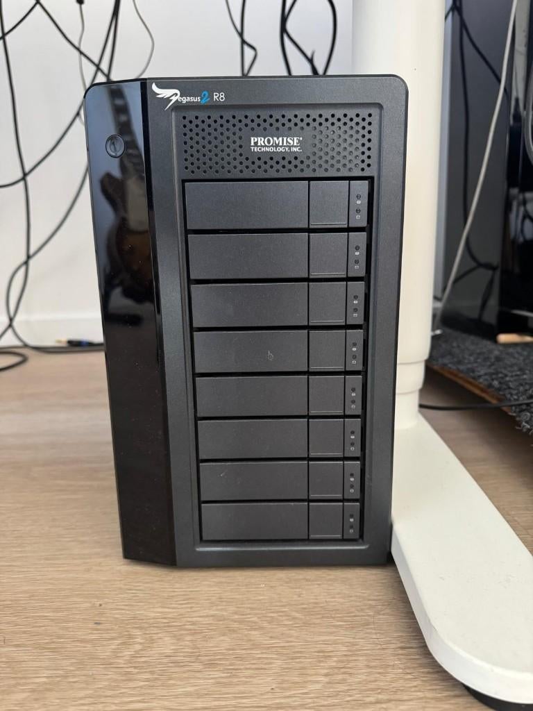 PROMISE Pegasus2 R8 – 48TB (86TB) – Thunderbolt 2 – RAID, Computers en Software, NAS, Ophalen of Verzenden, Nieuw