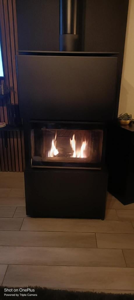 Poele au pellet sans electricite, Enlèvement, Utilisé, Bois