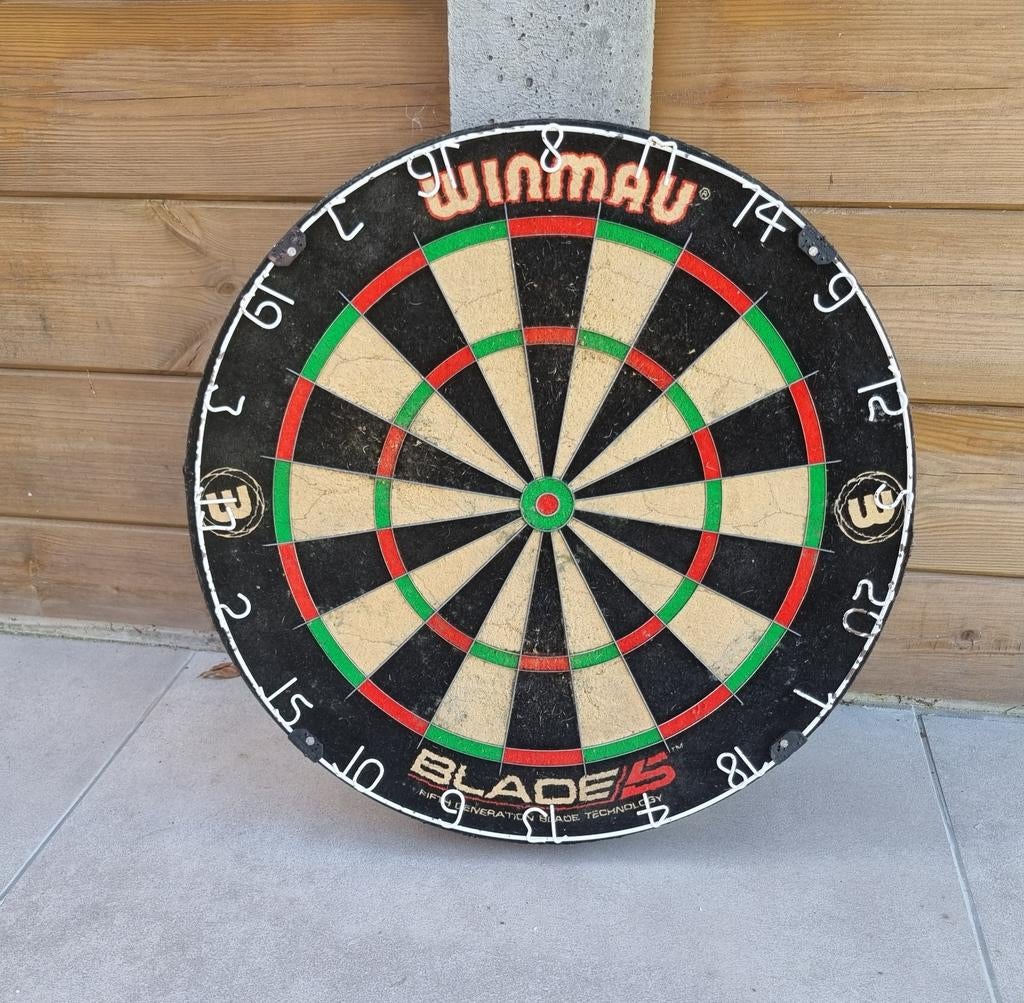 Darts winmau, Enlèvement