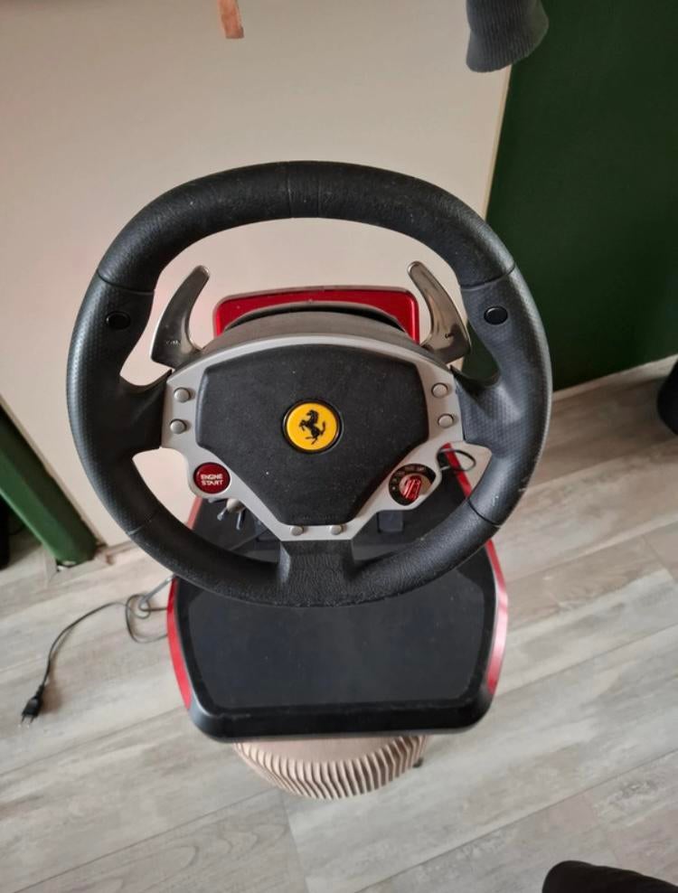 Thrustmaster Ferrari Wireless GT 430 Scuderia Edition, Ophalen of Verzenden, Gebruikt