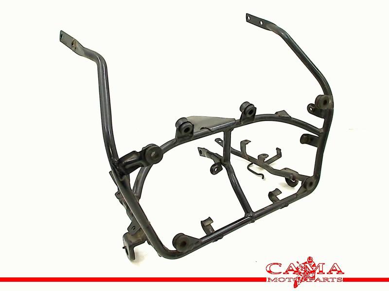 CARENAGE SUPPORT (UPPER) Yamaha, Motos, Dhr. S. di Majo, Utilisé, Info@cama-motorparts.nl, P.J. Troelstraweg 8 8
3144 CX  MAASSLUIS, NL