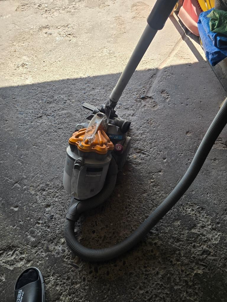 Dyson  dc 19, Enlèvement