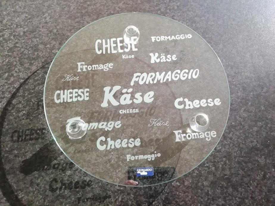 Leonardo / Glazen schotel, Ophalen