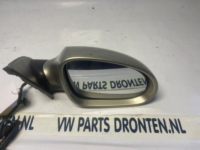 Rétroviseur extérieur droit d'un Volkswagen Passat, Volkswagen, -, 3 mois de garantie, Utilisé