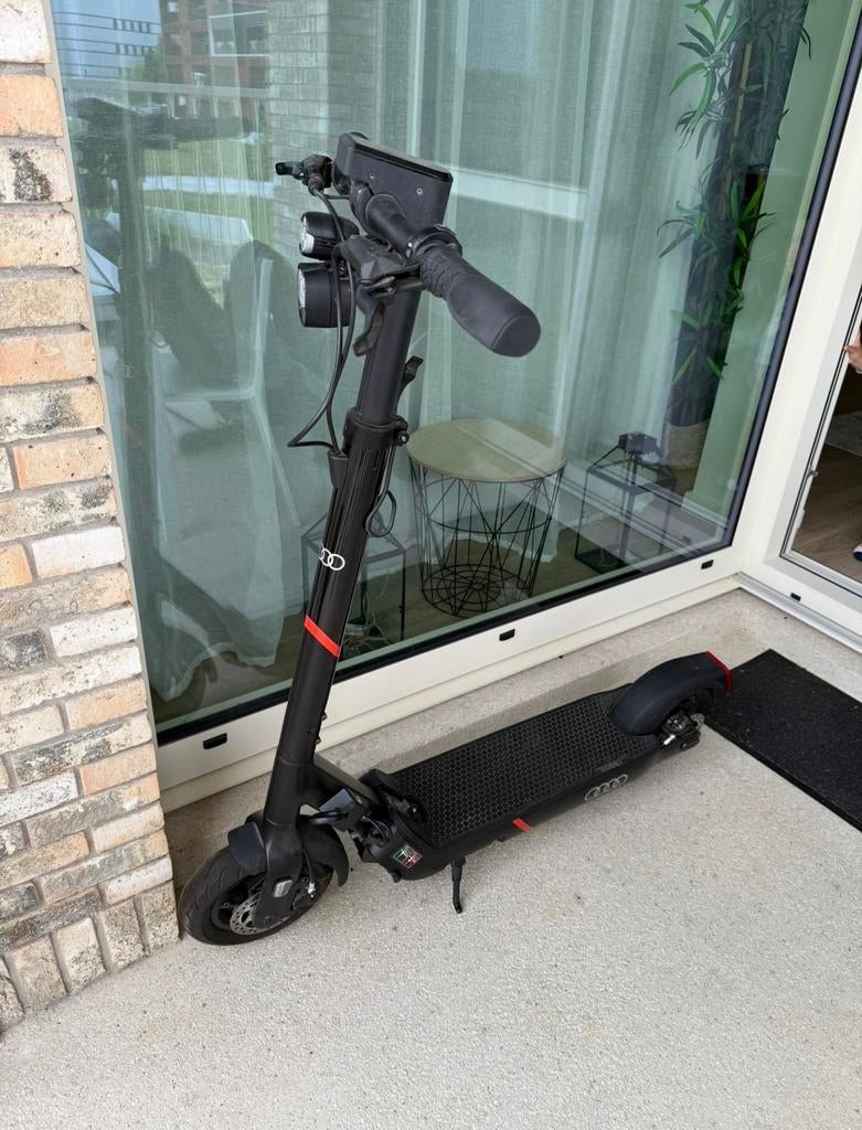 Trottinette Electrique Audi 120km, Enlèvement ou Envoi, Audi