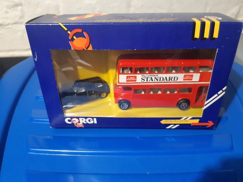 CORGI bus et taxi London  NEUF, Enlèvement ou Envoi, Neuf, Bus ou Camion, Corgi