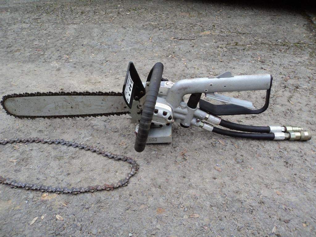 CONSTRUCTION, Ophalen