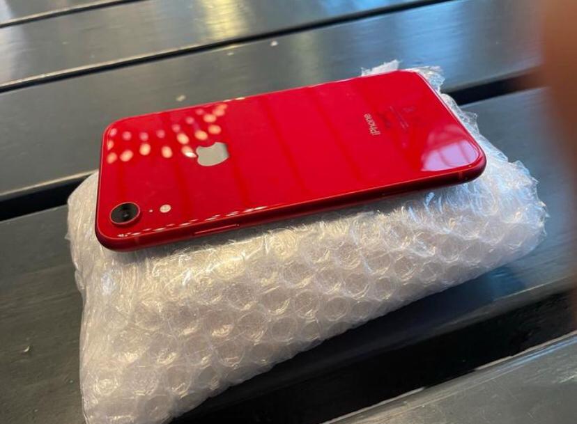 iPhone XR 64GB, Télécoms, Téléphonie mobile | Apple iPhone, Rouge, Enlèvement ou Envoi, IPhone XR, Comme neuf