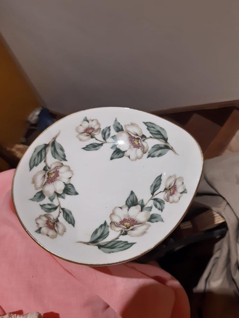 Coupelle forme ovoïde - porcelaine anglaise, Enlèvement ou Envoi