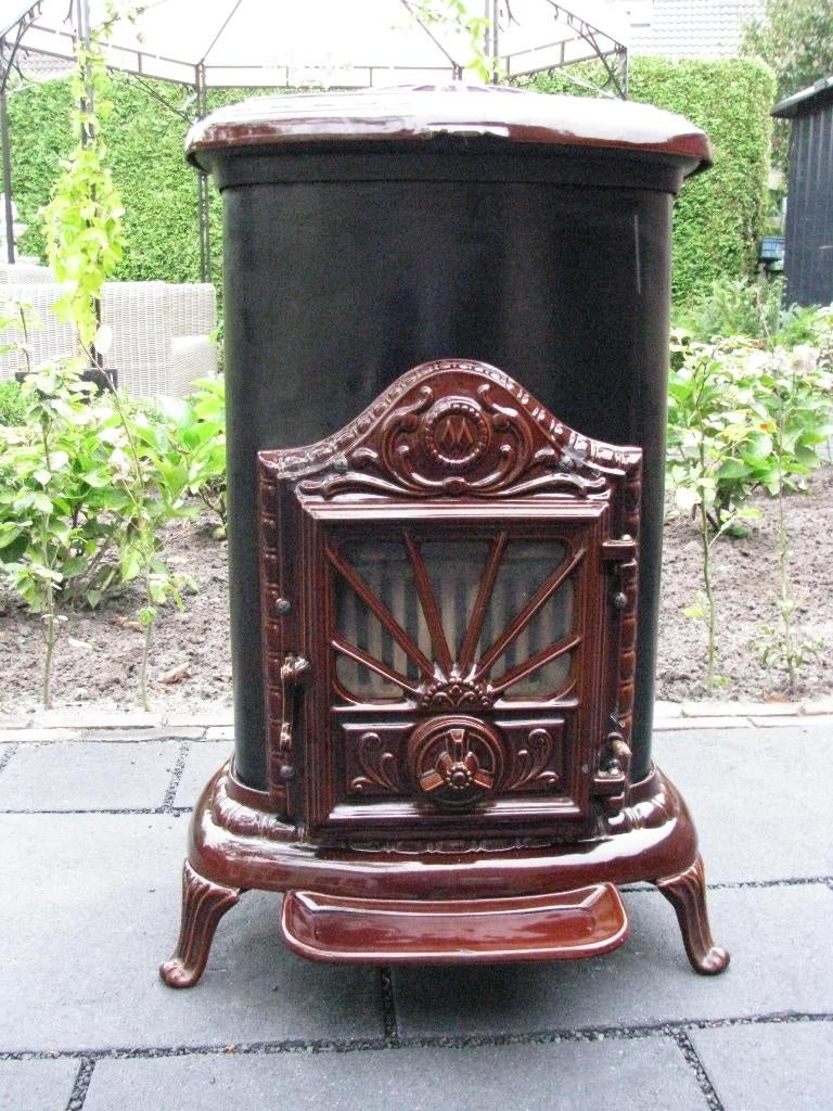 Magnifique poêle à bois Franco Belge ou au charbon chauffé 9, Enlèvement, Utilisé