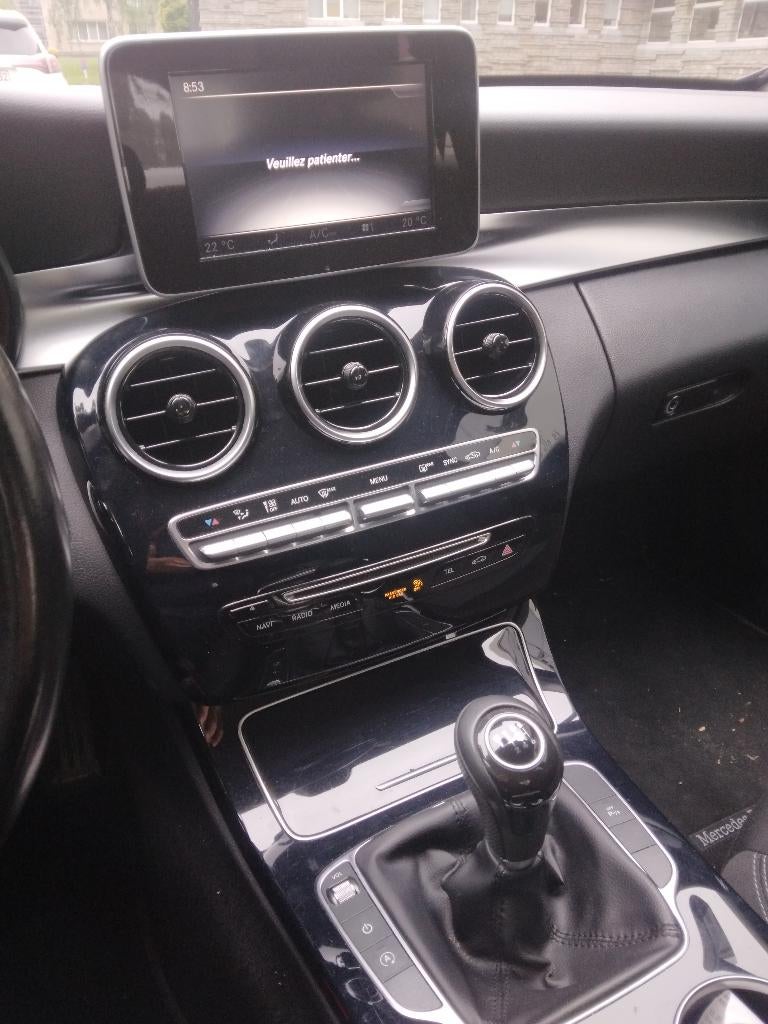 Mercedes C180 diesel euro 6b POUR EXPORT, Autos, Achat, Boîte manuelle, Noir, Particulier