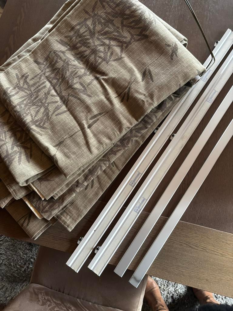 Gordijnen 4x en japanse 2x, Huis en Inrichting, Stoffering | Gordijnen en Lamellen, Ophalen