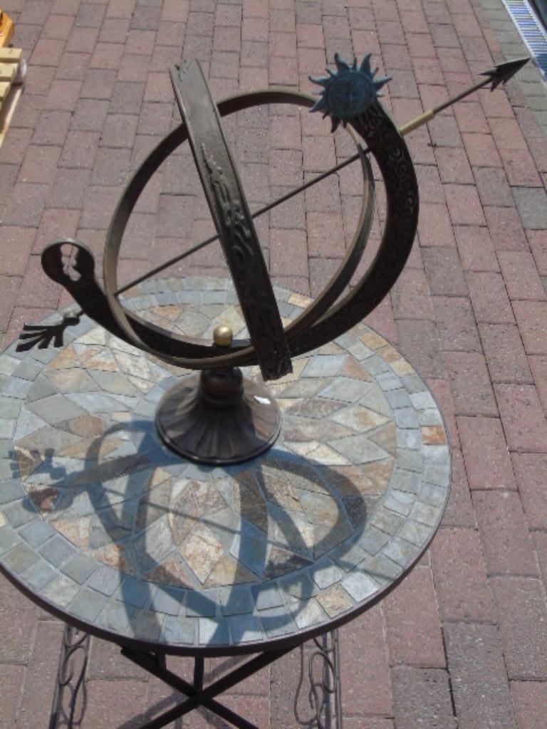 cadran solaire en bronze de sol , soleil et lune, nouveau !, Jardin & Terrasse, Enlèvement ou Envoi, Neuf