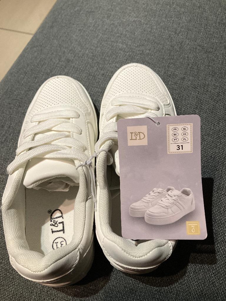 Sportschoenen, Nieuw, Ophalen of Verzenden, L&D, Jongen of Meisje