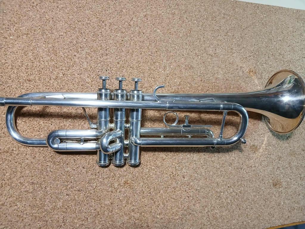 Trompette GETZEN Eterna Severinsen 909G, Musique & Instruments, Instruments à vent | Trompettes, Enlèvement, Comme neuf, Trompette en si bémol