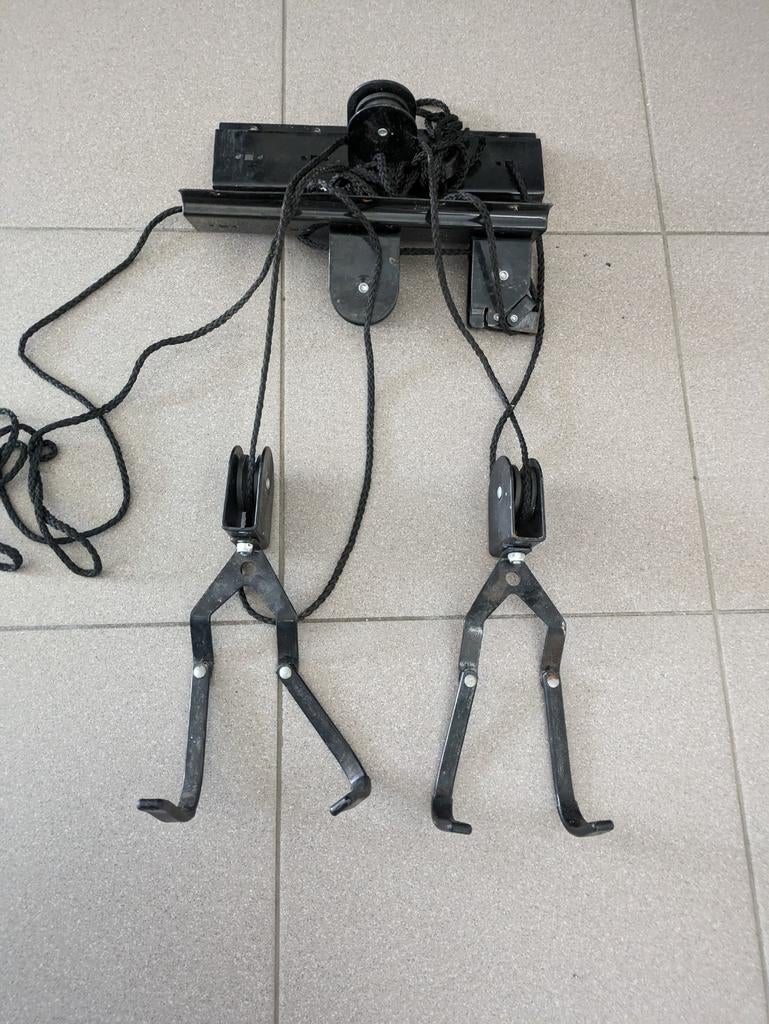 Ophangsysteem voor fiets, Ophalen of Verzenden, Zo goed als nieuw