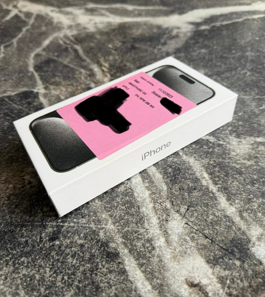 IPhone 15 Pro Max - White - Battery 96%, Télécoms, Téléphonie mobile | Apple iPhone, Enlèvement, Comme neuf, 256 GB, IPhone 15