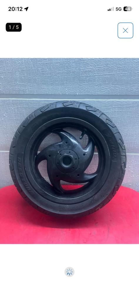 Gilera Runner 125/180 - Jante arrière SD avec pneu, Envoi, Comme neuf, Bloc