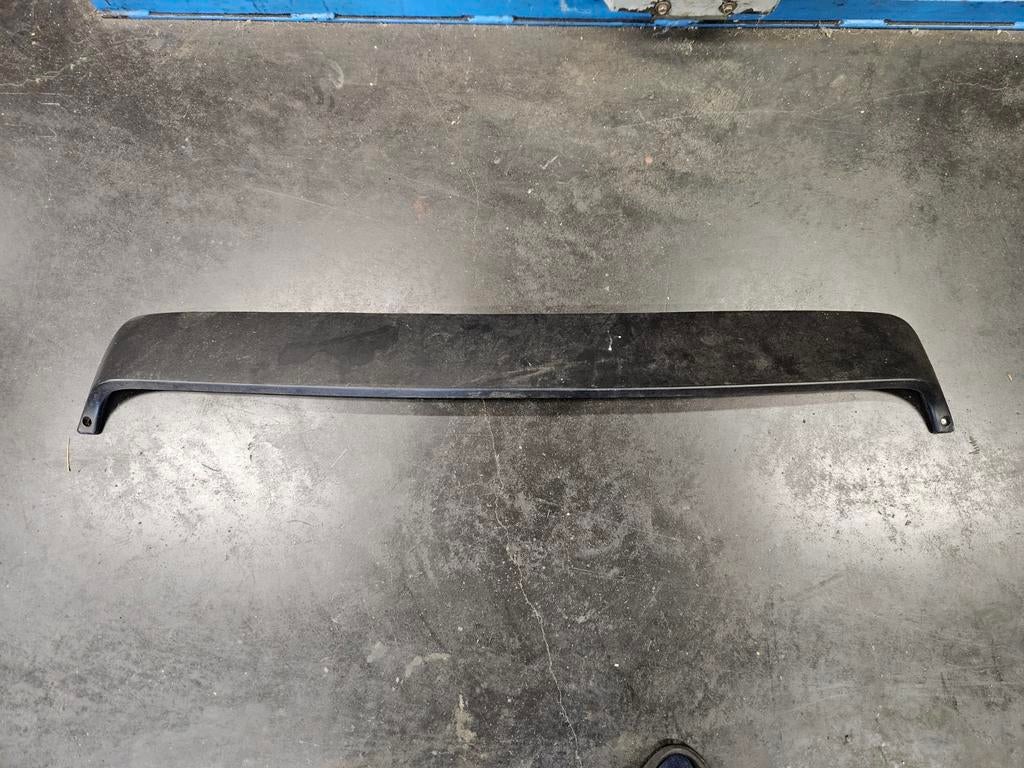 Spoiler voor achterklep ford fiesta mk3, Enlèvement
