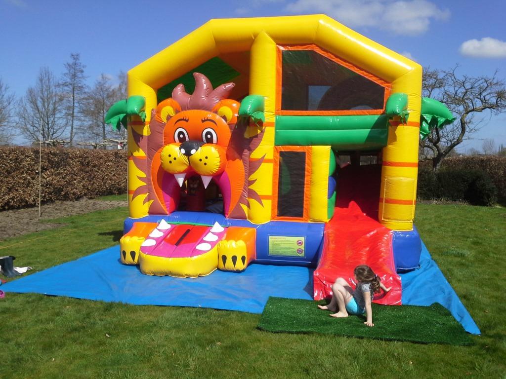 Springkasteel te huur, Envoi, Utilisé