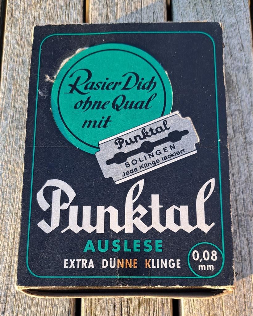 Boite présentoir allemande de 20 paquets de lames de rasoir, Collections, Objets militaires | Seconde Guerre mondiale, Enlèvement ou Envoi