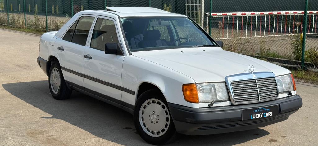 Mercedes 124 e260, Auto's, Automaat, Bedrijf, ABS, Te koop
