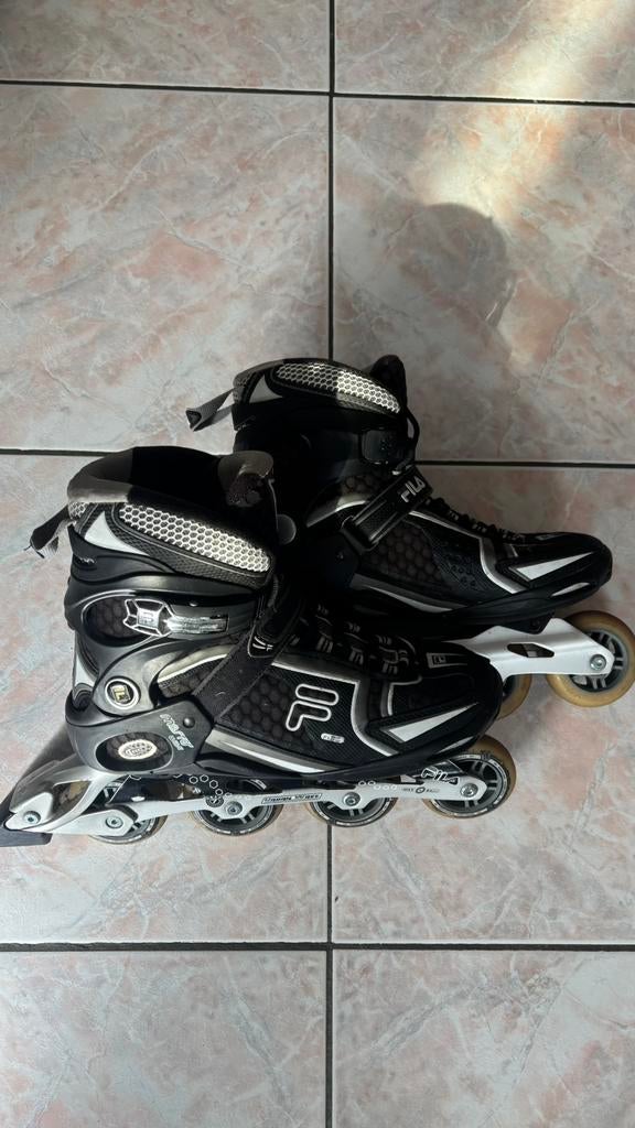 Roller Fila 44, Sports & Fitness, Enlèvement, Utilisé