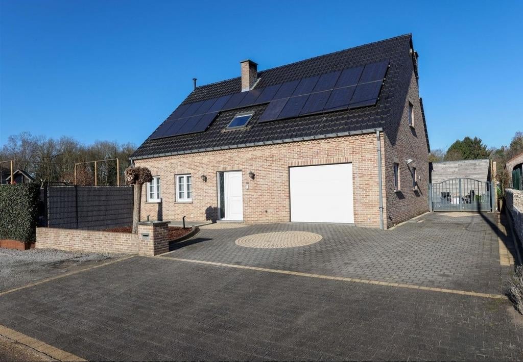 Unieke woning te koop, Immo, Genk, 257 m², 3 kamers, Houthalen-Helchteren