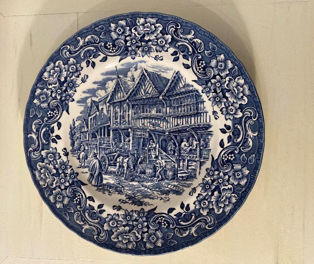 Assiette plate en porcelaine grand format | Ironstone Englan, Antiquités & Art, Enlèvement ou Envoi