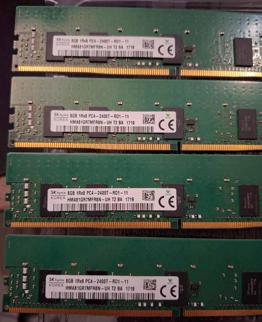 32GB (4 x 8GB) DDR4 ECC Registered geheugen, Computers en Software, RAM geheugen, Gebruikt, Server, 8 GB, DDR4, Ophalen of Verzenden