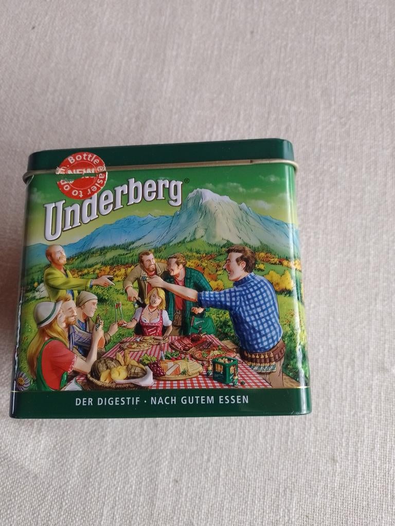 Blikken doos van underberg, Verzamelen, Ophalen of Verzenden